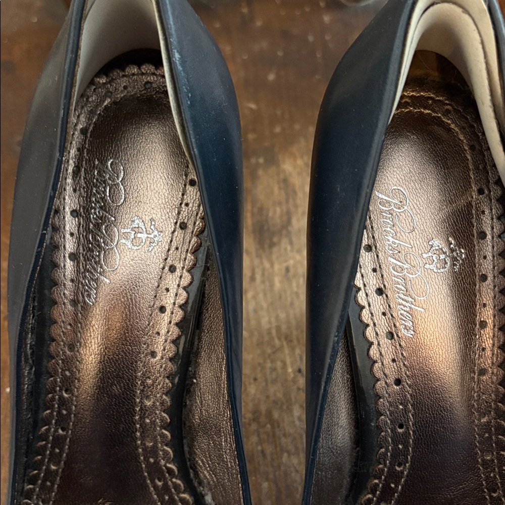 Brooks Brothers Navy 3” heels - Picture 2 of 10